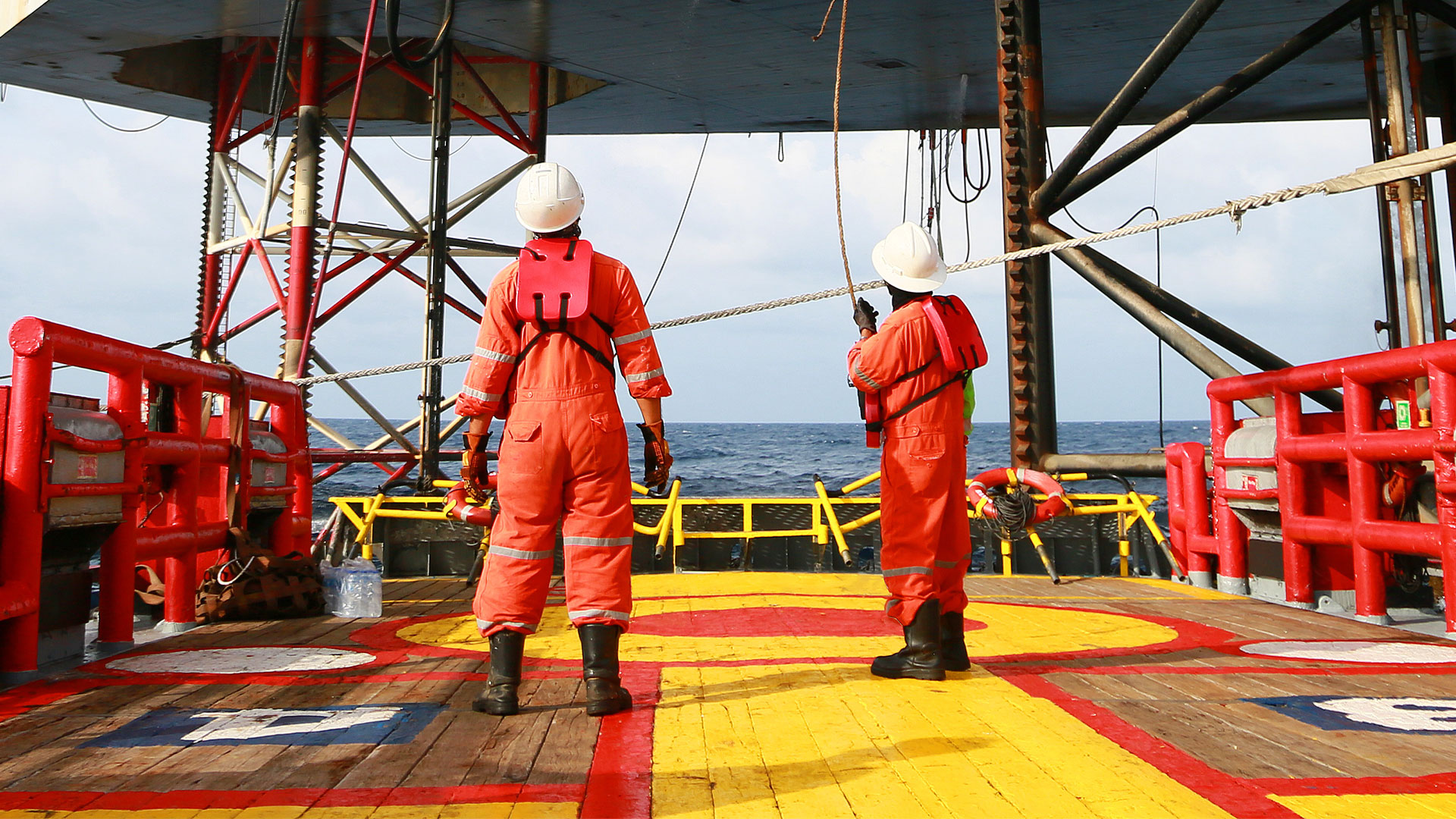 Health and safety support for offshore operations